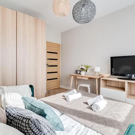 Jutrzenki 68a - Dwupokojowy Z Balkonem, Parking - - Fair 公寓